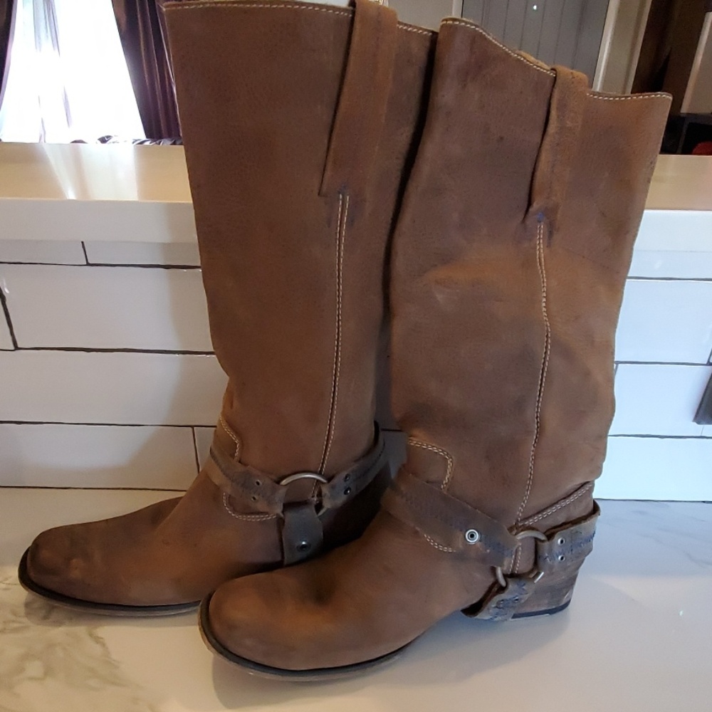 Bed Stu Opal Distressed Harness Boots 11